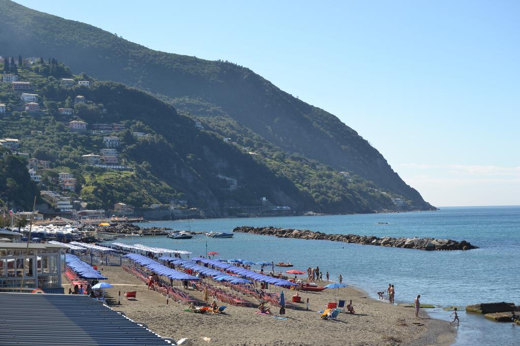 Hotel Eva La Romantica Moneglia Esterno foto